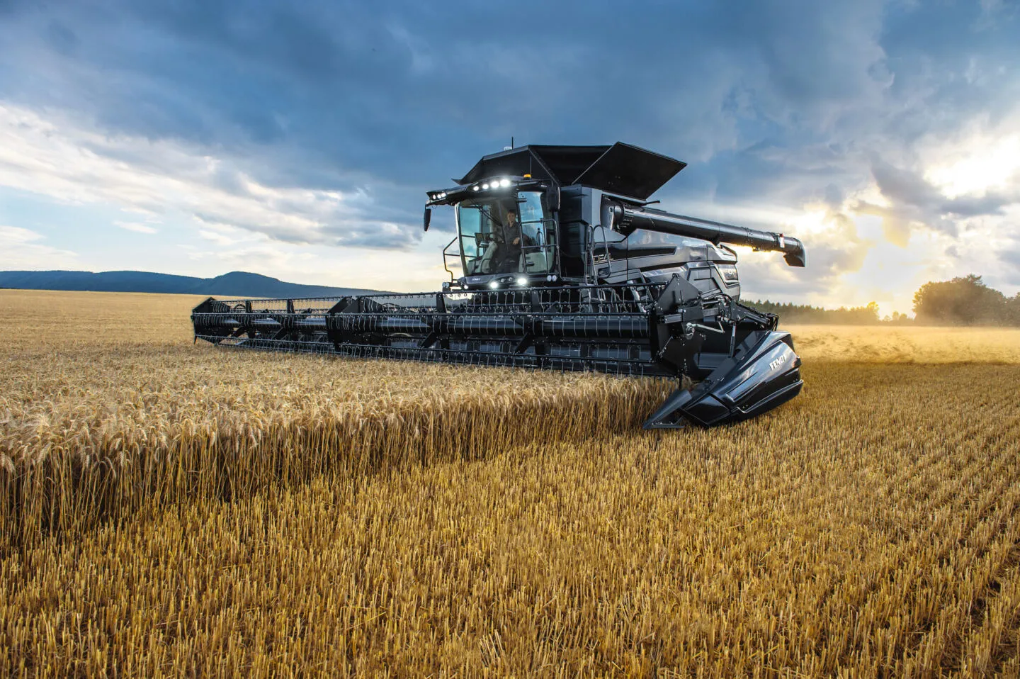 FENDT IDEAL под наем